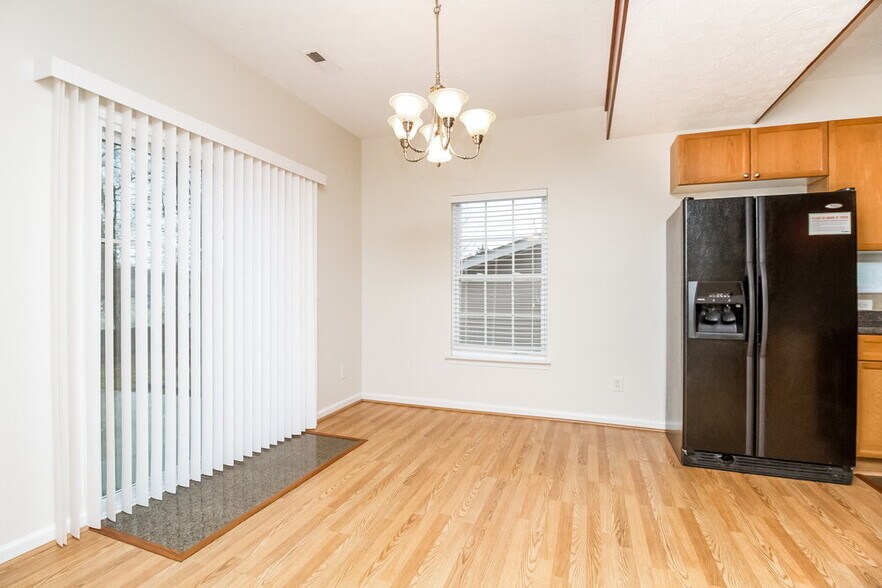 Building Photo - 7212 Legacy Dr