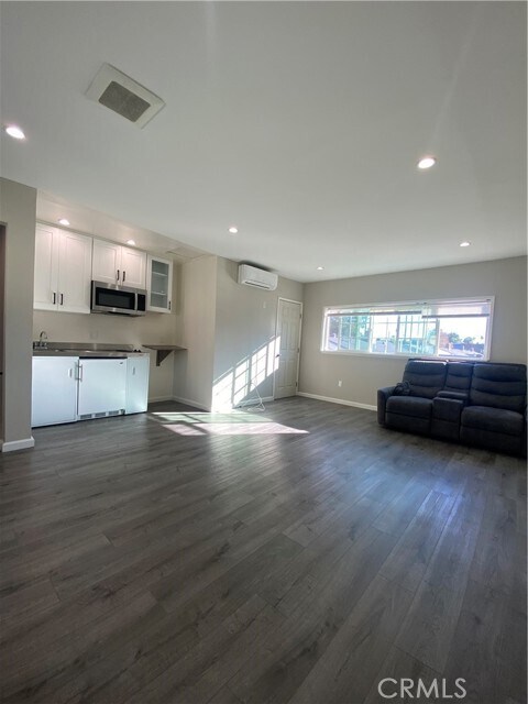 Building Photo - 7252 Rubio Ave