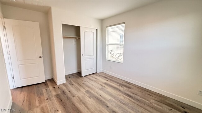 Building Photo - 7375 Benlomond Ave