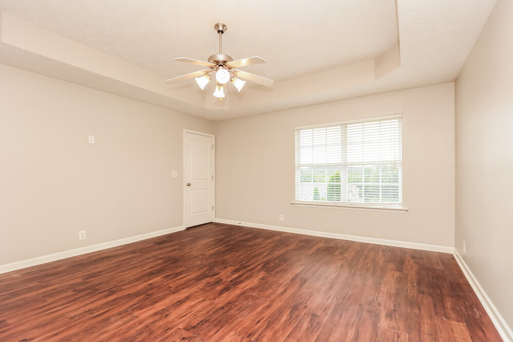 Building Photo - 412 Elegance Way
