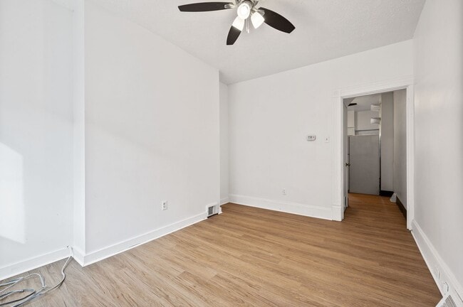 Building Photo - Updated 2 Bed 1 Bath Home With a Loft in Bloomfield - Available NOW!