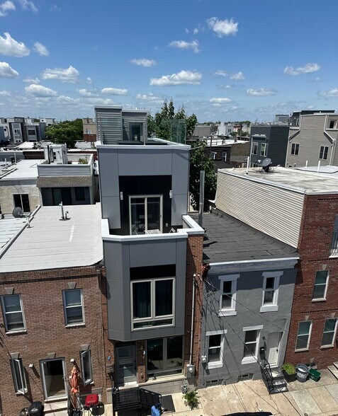 Building Photo - 1514 S Bouvier St