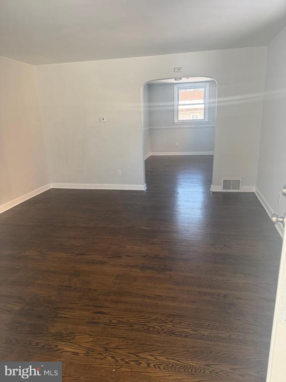 Building Photo - 304 High St