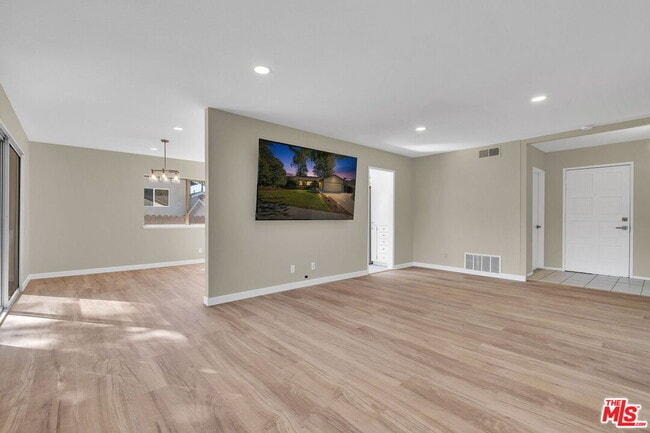 Building Photo - 3333 Corning St