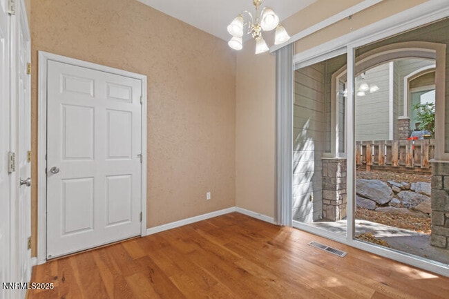 Building Photo - 3550 Mashie Dr