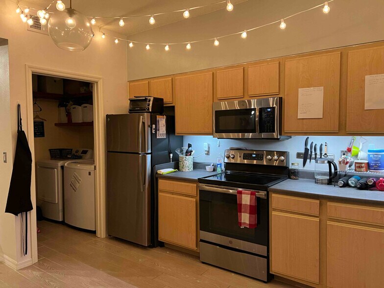 Building Photo - 10825 Windsor Walk Dr