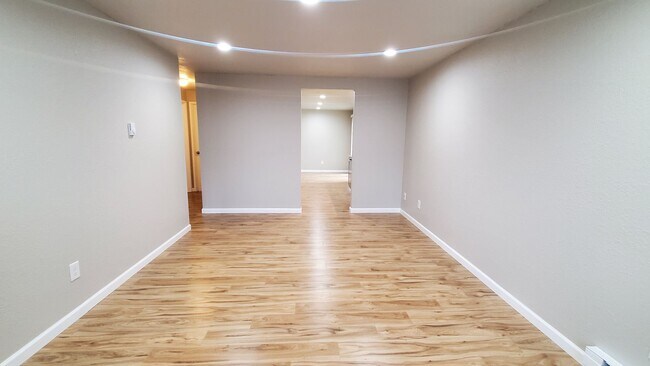Building Photo - JUST REMODELED!! EVERYTHING BRAND NEW INSIDE THIS 3 BEDROOM, 1 BATH!!