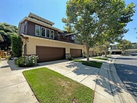 Building Photo - 1074 Rocton Dr