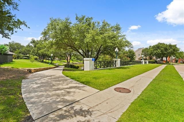 Building Photo - 9420 Blue Jay Way