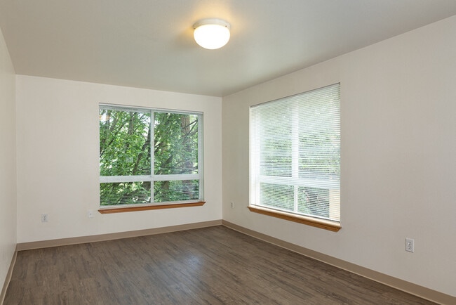 Large Windows for Natural Light with Window Coverings - Tate Mason House - 55+ Community