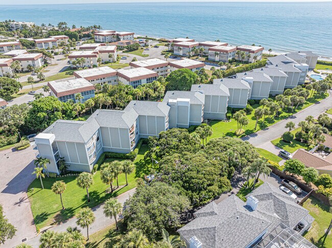 Building Photo - 5300 Jimmy Buffett Mem Hwy
