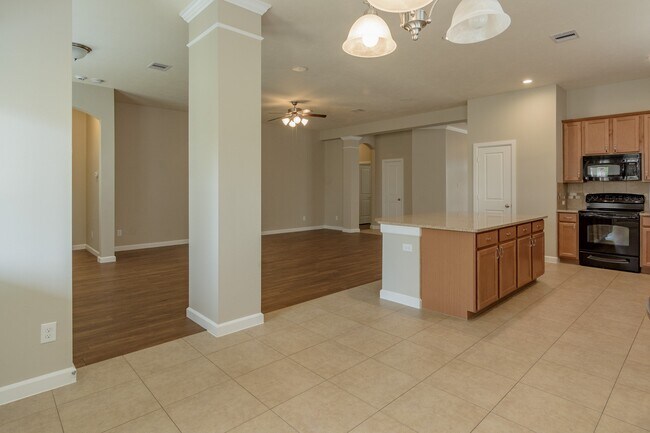 Building Photo - 3407 Sunlight Hill Ln