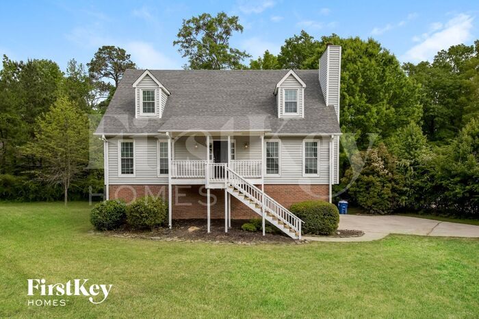 Primary Photo - 2301 Buckingham Pl