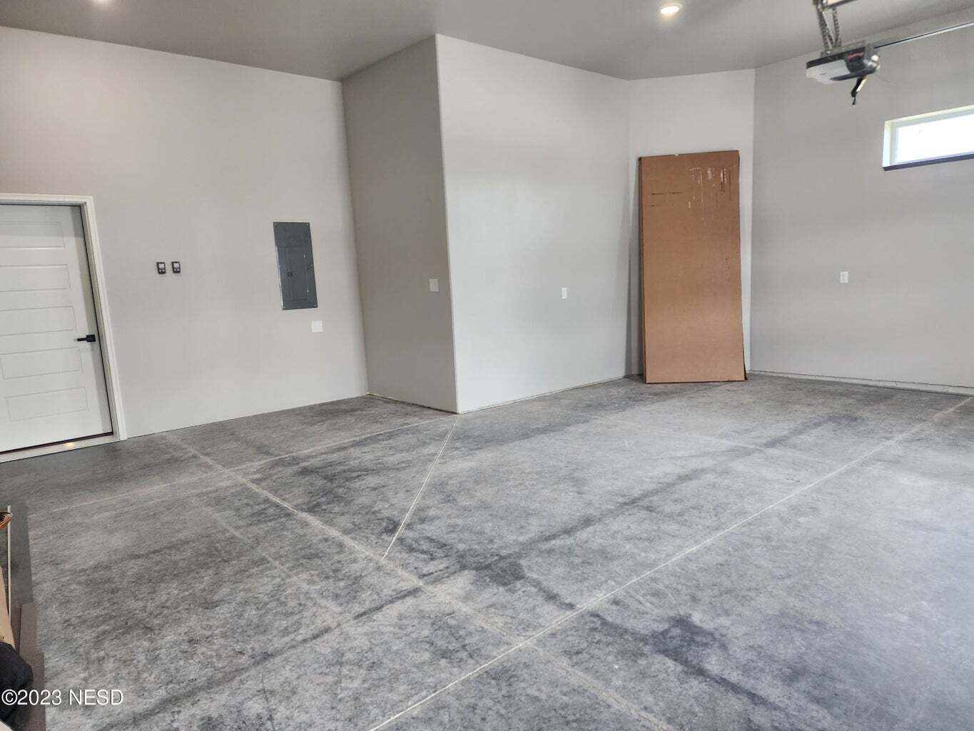 Garage - 1817 3rd St NW