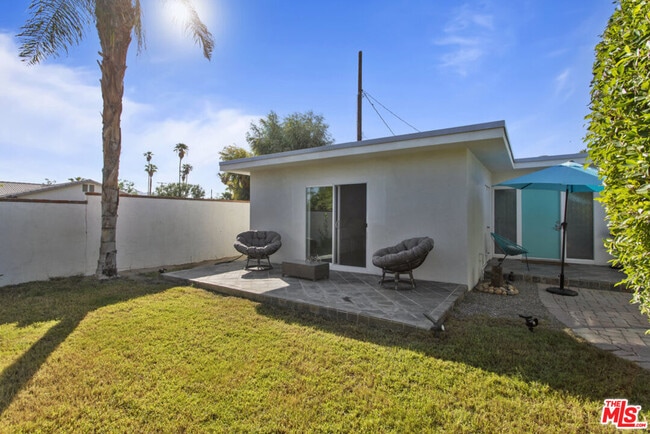 Building Photo - 74125 San Marino Way