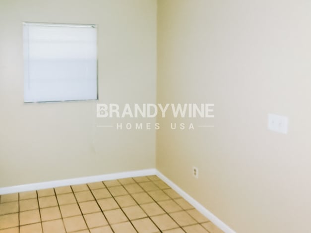 Building Photo - 6433 Sardina Blvd