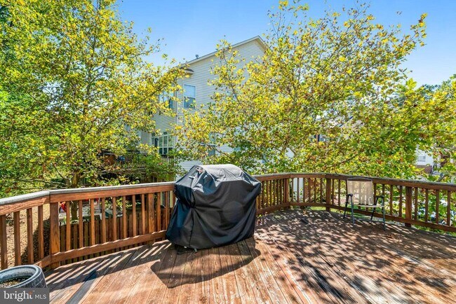 Building Photo - 8535 Wyngate Manor Ct