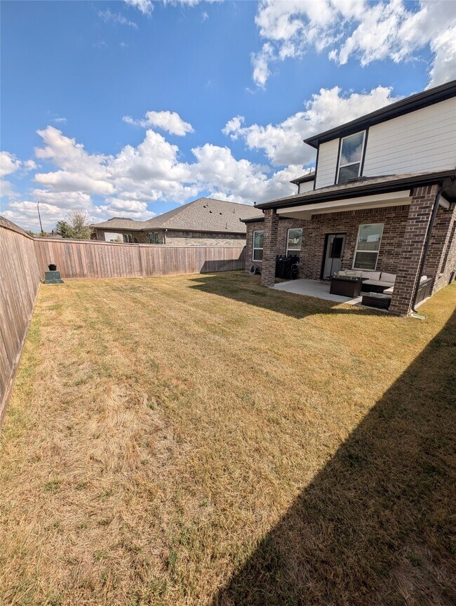 Building Photo - 21106 Armstrong County Dr