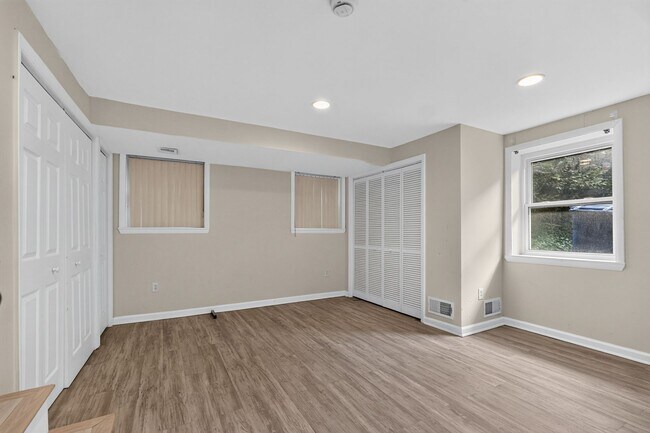 Building Photo - 3521 Yuma St NW