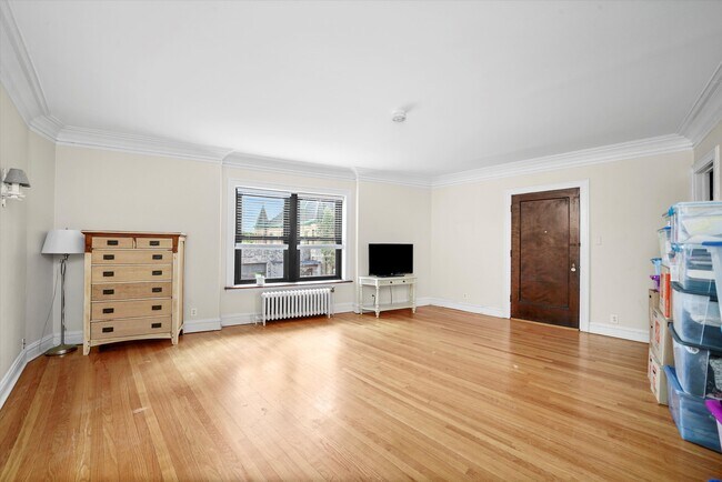 Primary Photo - 30 Lawton Rd