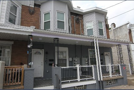 Primary Photo - 1647 Pratt St