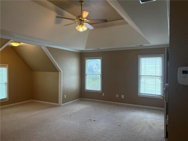 Building Photo - 2275 Snug Harbor NE