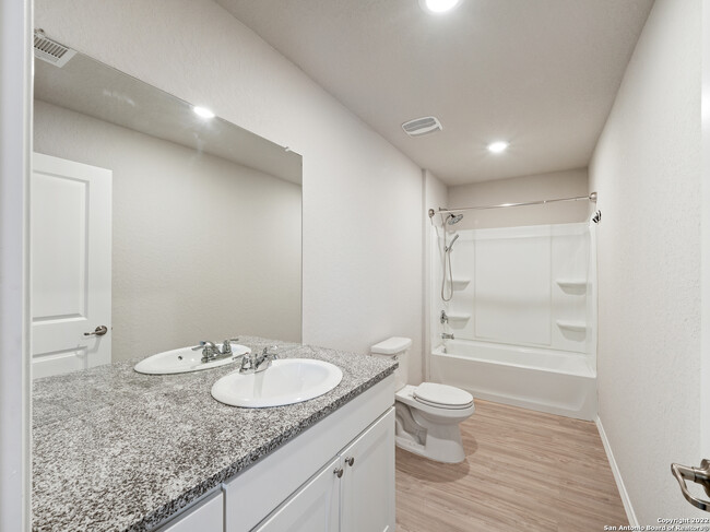 Building Photo - 7231 Rosada Way