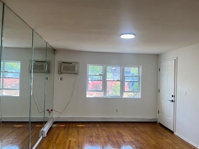 Primary Photo - 132-11-132-11 11th Ave