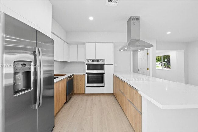 Building Photo - 8560 SW 126th Terrace