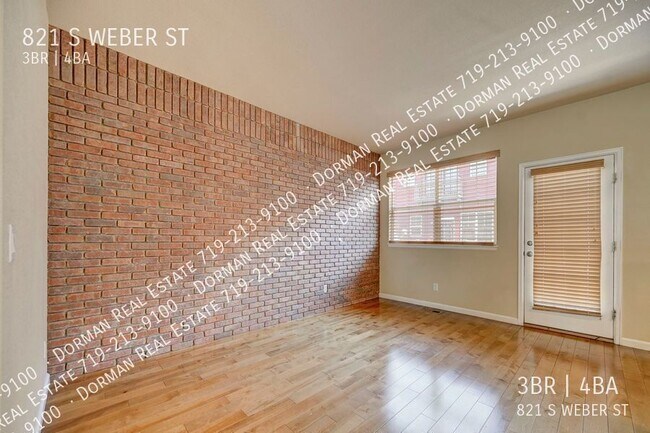 Building Photo - 821 S Weber St
