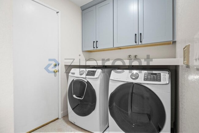 Building Photo - 4484 George Oaks Dr