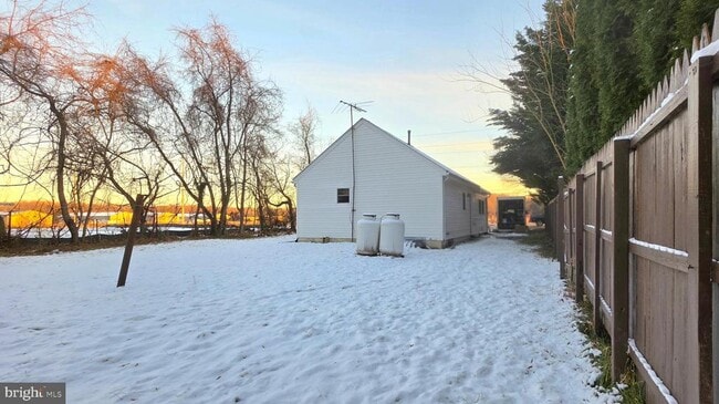 Building Photo - 392 Lafferty Ln