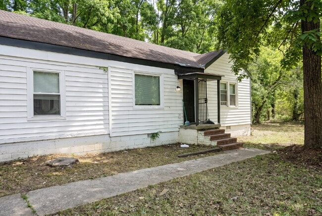 Building Photo - 50 Eddy Dr