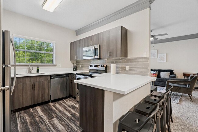 Building Photo - 12100 Metric Blvd