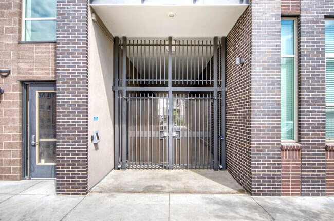 Building Photo - 1550 Raleigh St