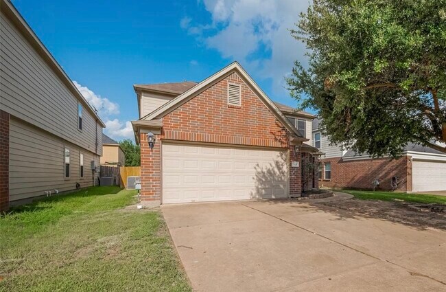 Building Photo - 3426 Barkers Crossing Ave