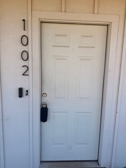 Building Photo - 1002 Westgate Ave