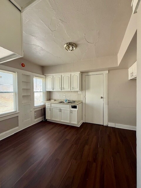 Building Photo - 3298 N 13th St