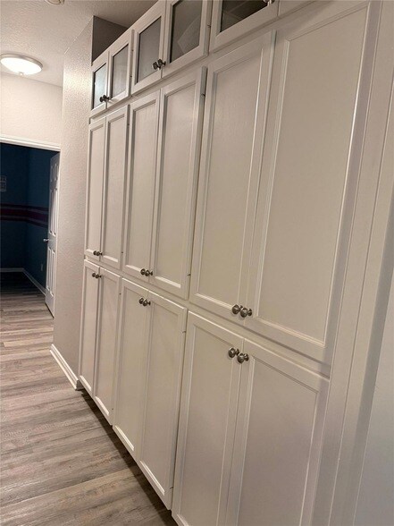 Building Photo - 5600 FM 1466