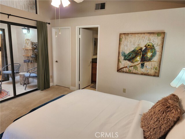 Building Photo - 41786 Woodhaven Dr W