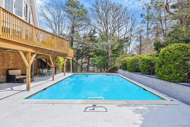 Building Photo - 5 Ocean View Ave