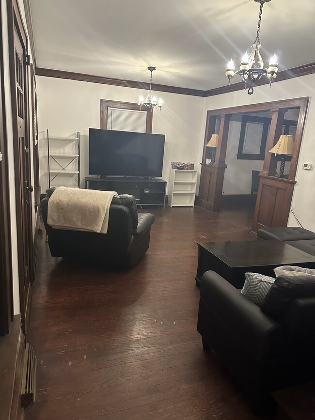 view of the colonnades between the living room and dining room - 1238 York St