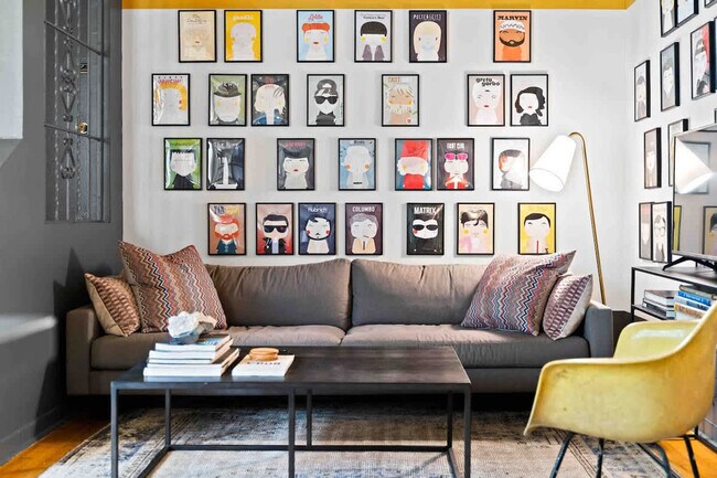 Building Photo - 3536 N Racine Ave