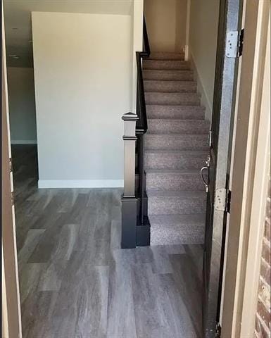 Building Photo - 904 Estelle Dr