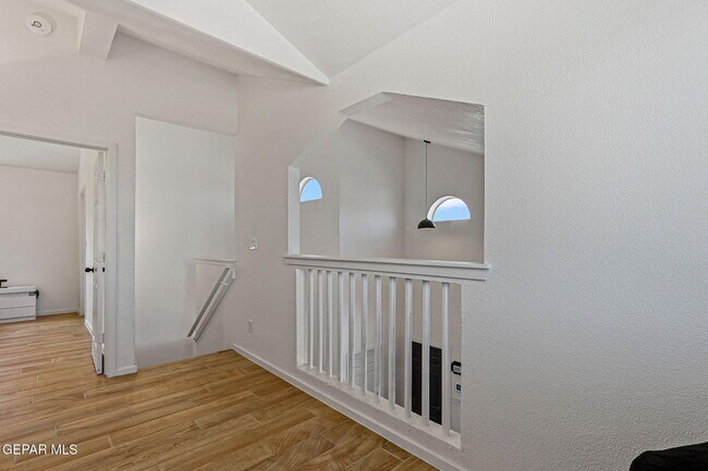 Building Photo - 3936 Tierra Arena Dr