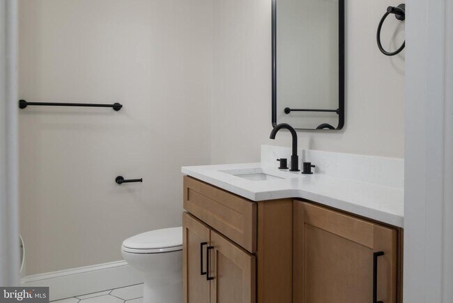 Building Photo - 1 E Montgomery St