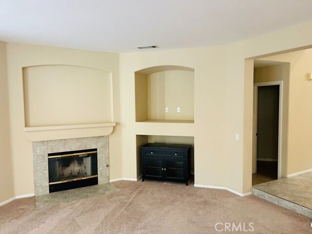 Building Photo - 42020 Dahlia Way