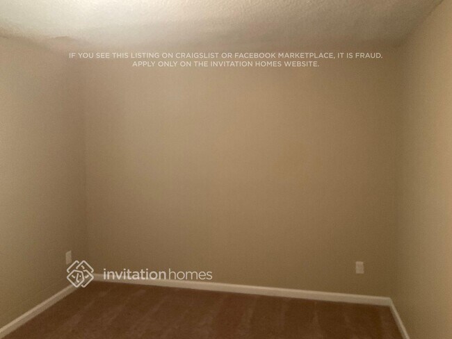 Building Photo - 7190 Farm House Ln
