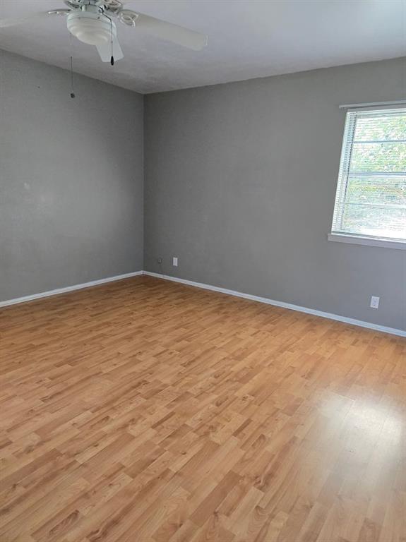 Building Photo - 103 Spanish Oak Cir