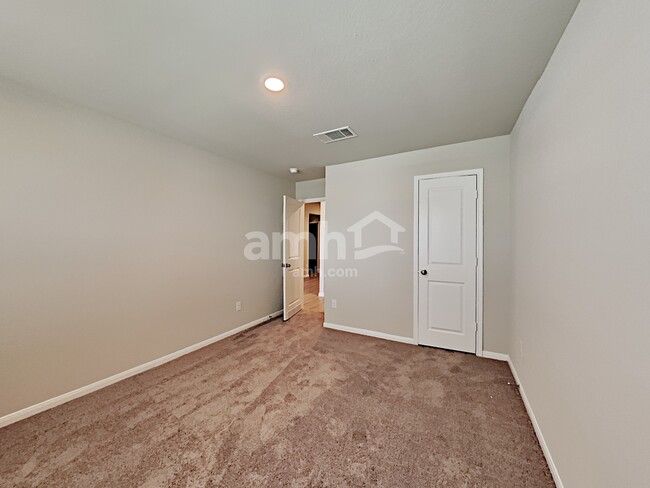 Building Photo - 2709 Iberia Ct